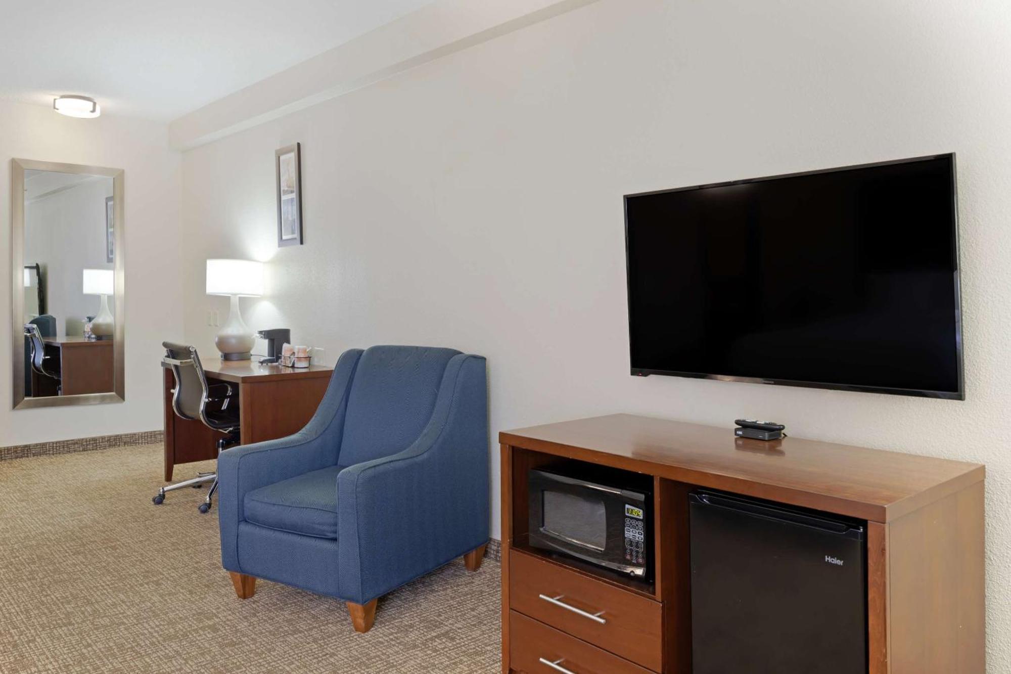 Comfort Inn & Suites Ουιτσιτά Εξωτερικό φωτογραφία