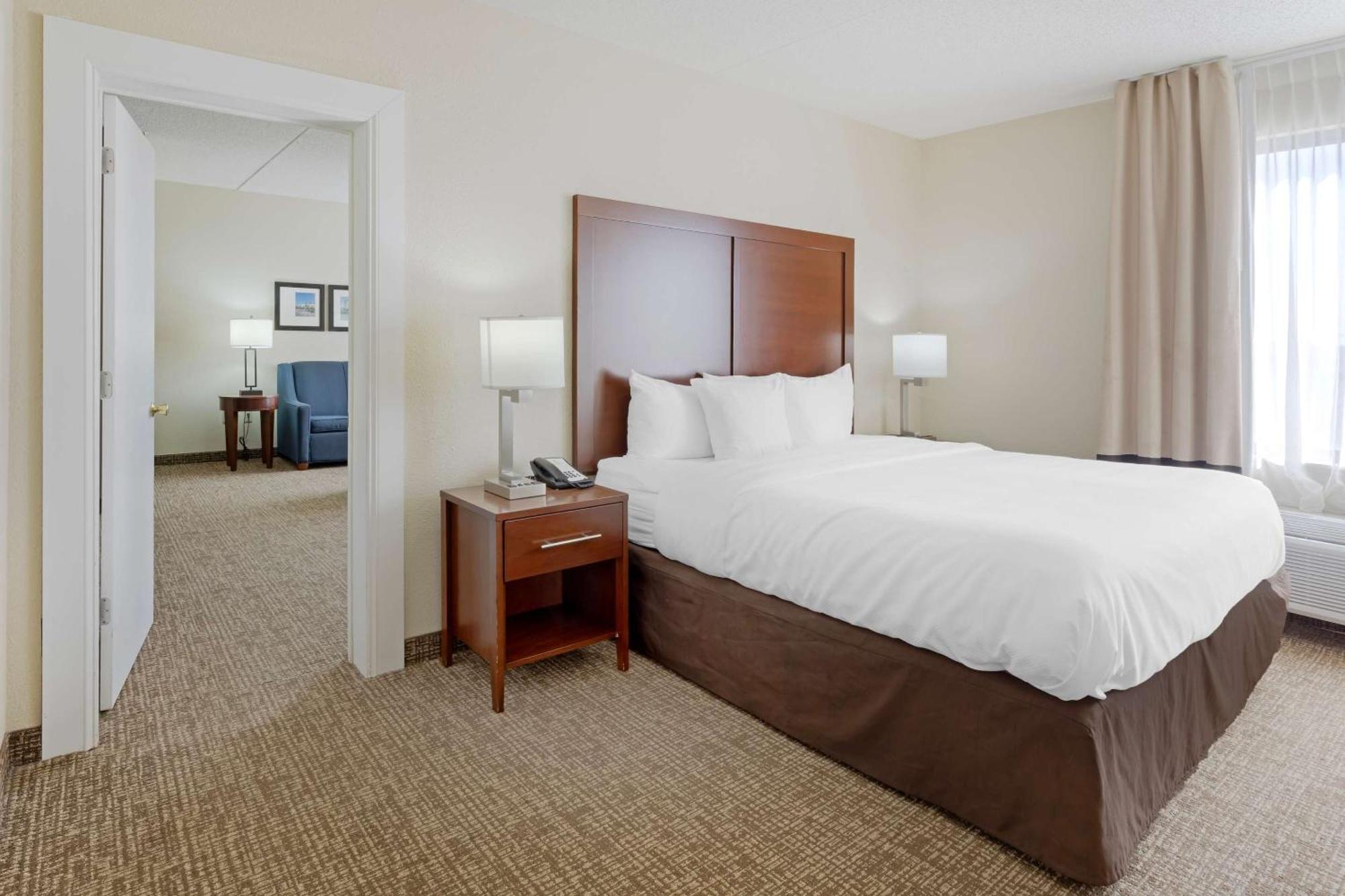 Comfort Inn & Suites Ουιτσιτά Εξωτερικό φωτογραφία